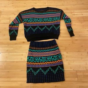 Adorable vintage sweater set